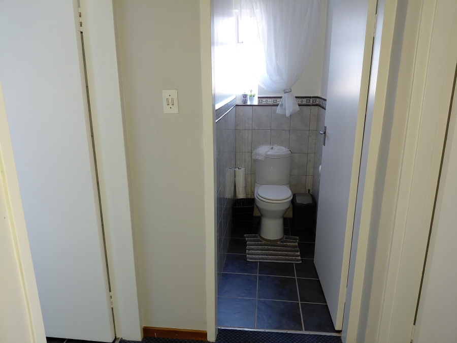 4 Bedroom Property for Sale in Bothasrus Eastern Cape